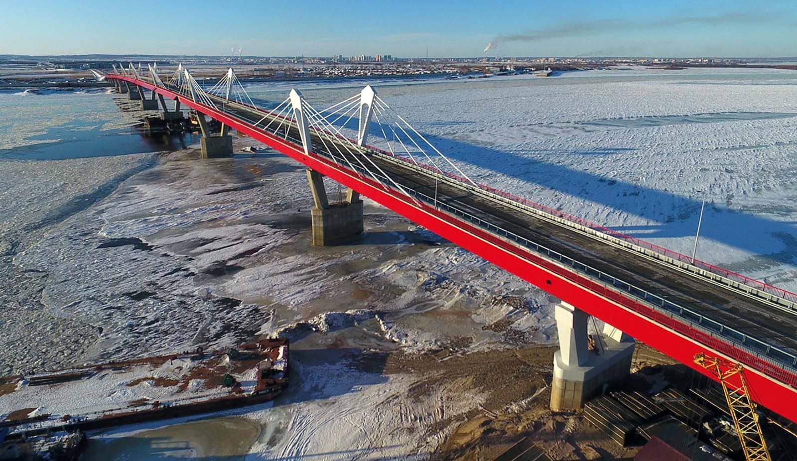 Шагающий мост. Мост между Китаем и Россией через реку Амур. Железнодорожный мост Амур Китай. Мост Благовещенск Хэйхэ. Железнодорожный мост Благовещенск Хэйхэ.